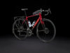 Rower TREK Domane AL 2 Crimson to Dark Carmine