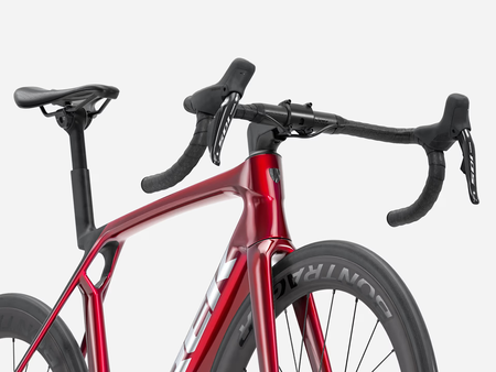 Rower TREK Madone SL 6 Fury Red 2026