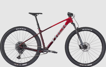 Rower TREK Marlin 7 Fury Red 2026