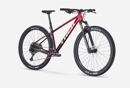 Rower TREK Marlin 7 Fury Red 2026