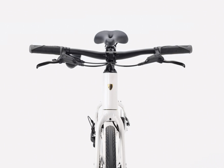 Rower TREK FX 2 o średnim przekroku Gen 4 White 2026