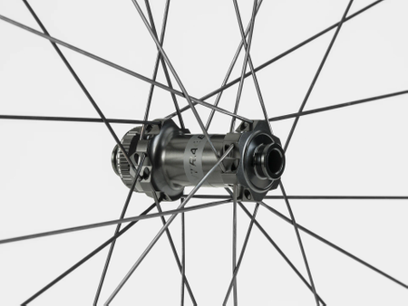 Koło Przód BONTRAGER Aeolus Pro 37 DISC TLR